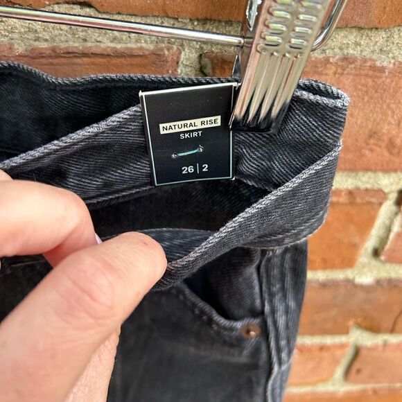 Abercrombie & Fitch Natural Waist Black Jean Belted Mini Skirt - Picture 8 of 8